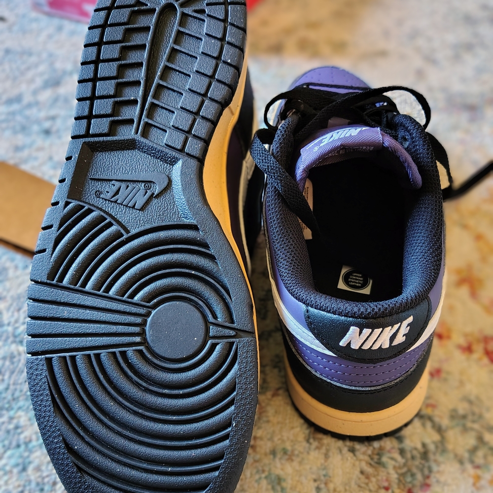 Nike Women's Purple, Black & White Low-Top Sneakers - Picture 7 of 9